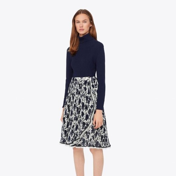 Tory Burch Quincy Skirt Neutral Happy Times‎ Size 10 NWT - Picture 1 of 8